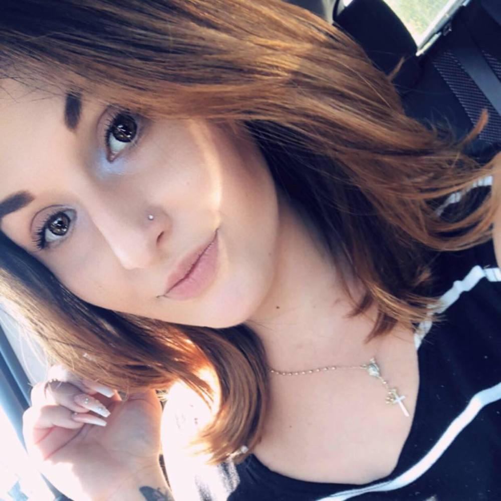 Meet your Posher, Ashley